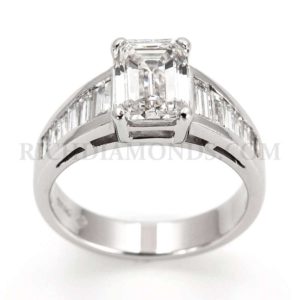 1.55ct G/VS1 Emerald Cut Diamond Ring