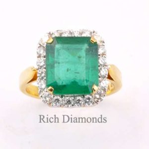 3.91ct Emerald And Diamond Ring