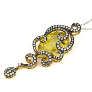 18k Yellow Gold Diamond 1.30TDW Vintage design Pendant