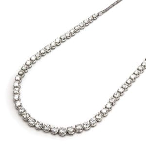 18k White Gold 7.00ct Diamond Line Necklace