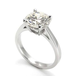 18ct White Gold Diamond Ring 2.71ct L/VVS2