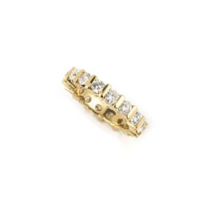 18k Yellow Gold Round Brilliant Cut Diamond Full Eternity Ring