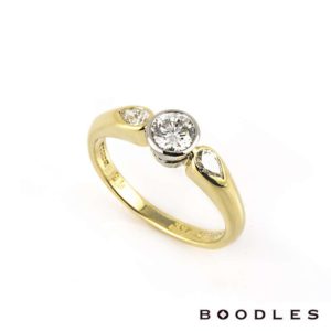Boodles 18k Yellow Gold Round Brilliant Cut Diamond Ring 0.66ct H/VS2