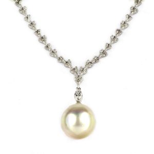 18k White Gold Diamond and Pearl Necklace