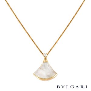 Bvlgari 18k Rose Gold Mother of Pearl Diva Pendant CL856960