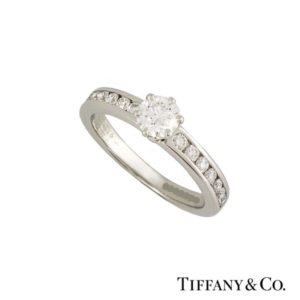 Tiffany & Co. Round Brilliant Cut Diamond Ring in Platinum 0.30ct