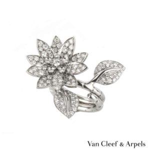 Van Cleef & Arpels 18k W/G Diamond Lotus Between the Finger Ring VCARA11900