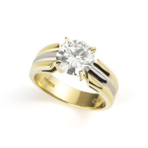 18k Yellow Gold Round Diamond Ring 2.01ct N/VVS1