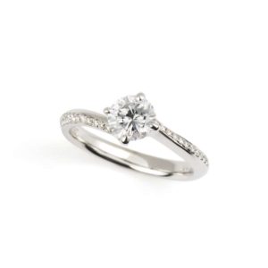 18k White Gold Round Brilliant Cut Diamond Ring 0.70ct D VVS2