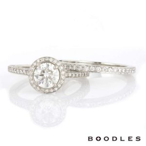 Boodles Diamond Ring and Matching Band in Platinum 0.90ct G VS2 B&P
