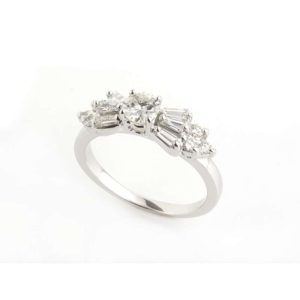18k White Multistone Diamond Ring 1.23ct
