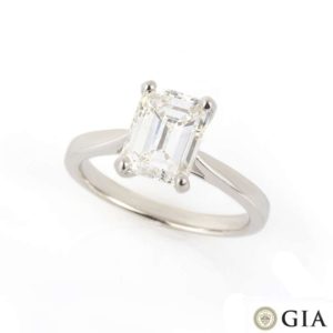 Emerald Cut Diamond Ring in Platinum 2.01ct G/VVS2