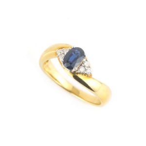 18k Yellow Gold Sapphire and Diamond Ring